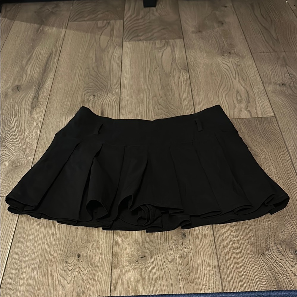 Madden Girl Classic Black Skirt
